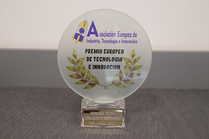 Compromiso_TNDR_premio_tecnologia_e_innovacion Compromiso_TNDR_premio_tecnologia_e_innovacion